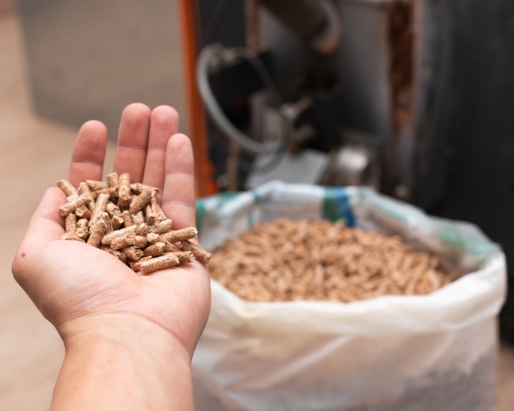 pelletheizungen wie nachhaltig ist das heizen mit pellets