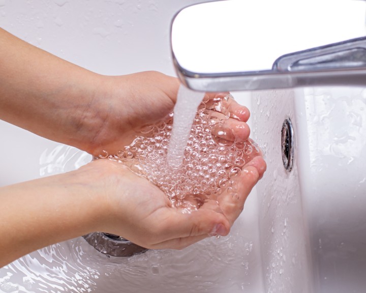 Wasserhahn klein