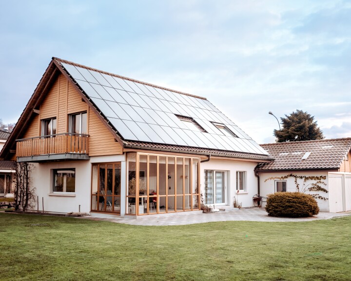 infobox helion solar