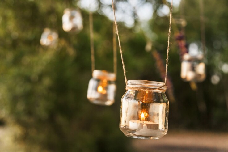 Glasbehälter sind perfekte Kandidaten fürs Upcycling