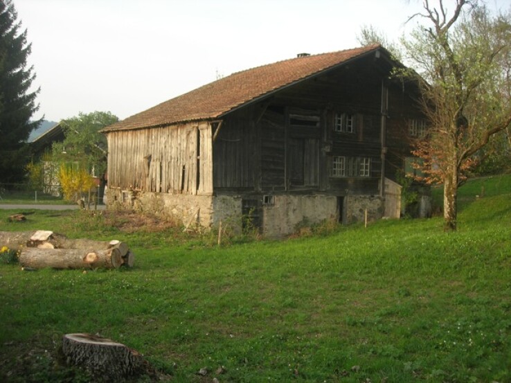 L'aspect du nouveau bâtiment devait s'inspirer étroitement de celui de l'ancien.